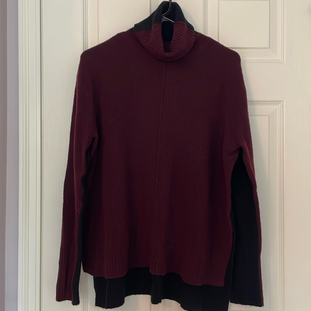 Athleta Sweater